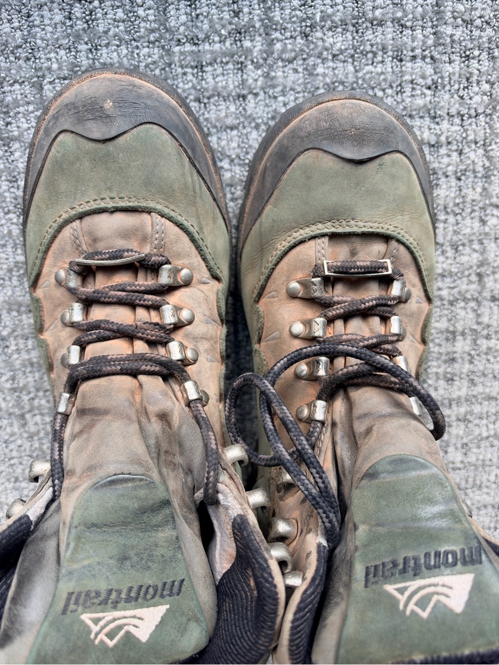 Women's Lace-Up Green Brown Hiking Boots